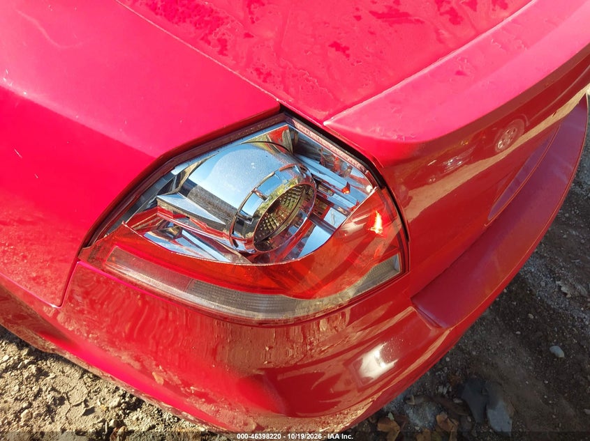 2009 PONTIAC G8 · Фото 6