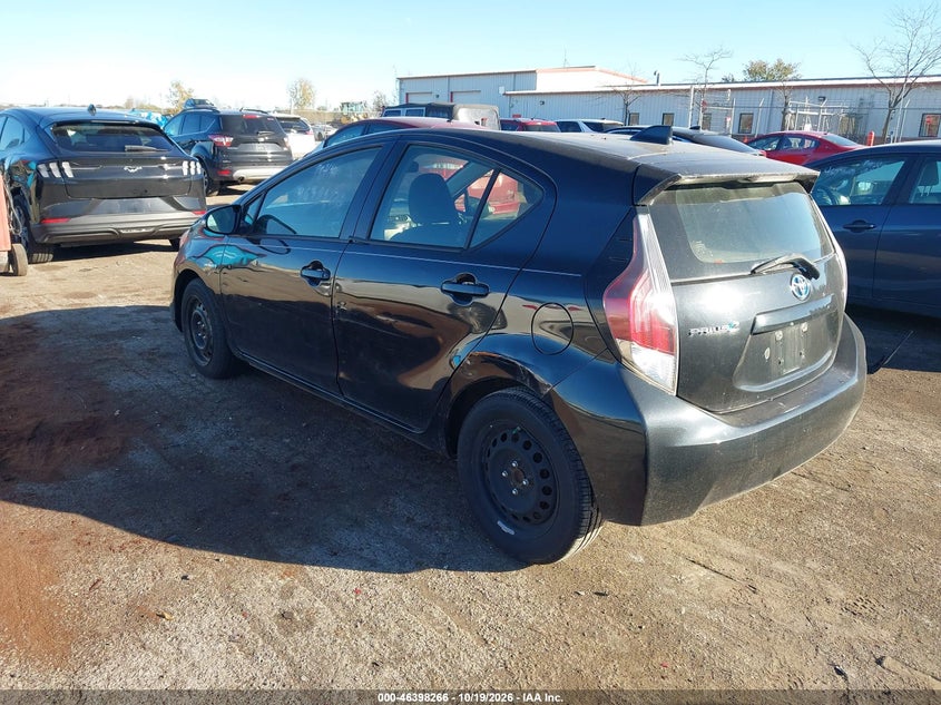 Vin: jtdkdtb37f1100752, lot: 46898624, toyota prius c two 20153