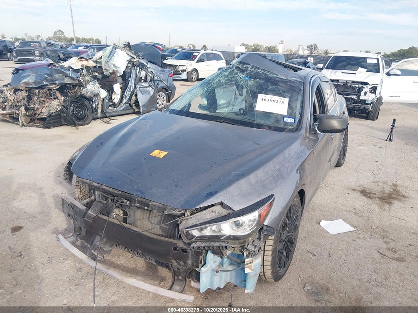 2014 Infiniti Q50 Premium, Right Side, IAAI, VIN JN1BV7AP6EM690189 — photo 2