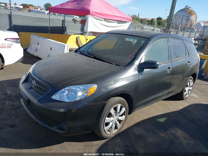 2005 TOYOTA MATRIX · Фото 2