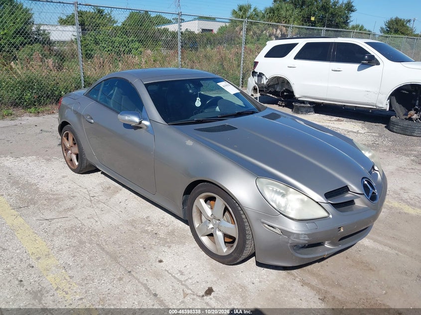 2005 Mercedes-Benz SLK 350