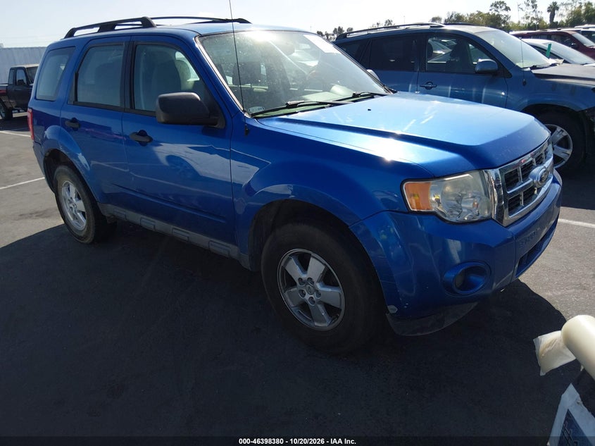2012 FORD ESCAPE XLS