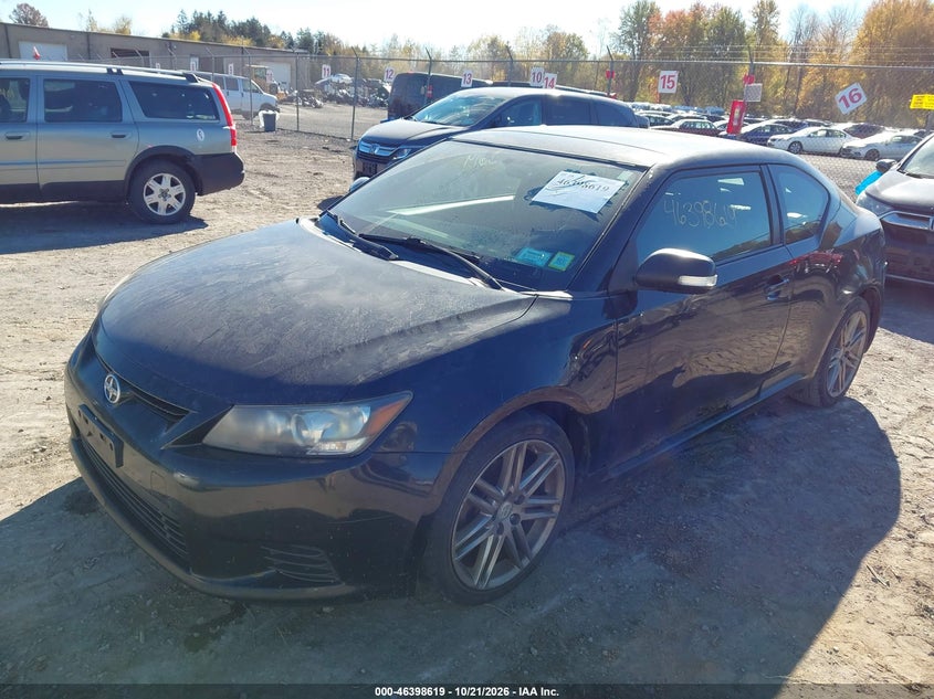 2011 SCION TC · Фото 2
