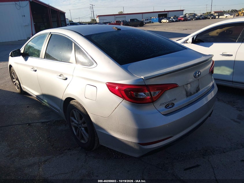 2016 HYUNDAI SONATA SE · Фото 3