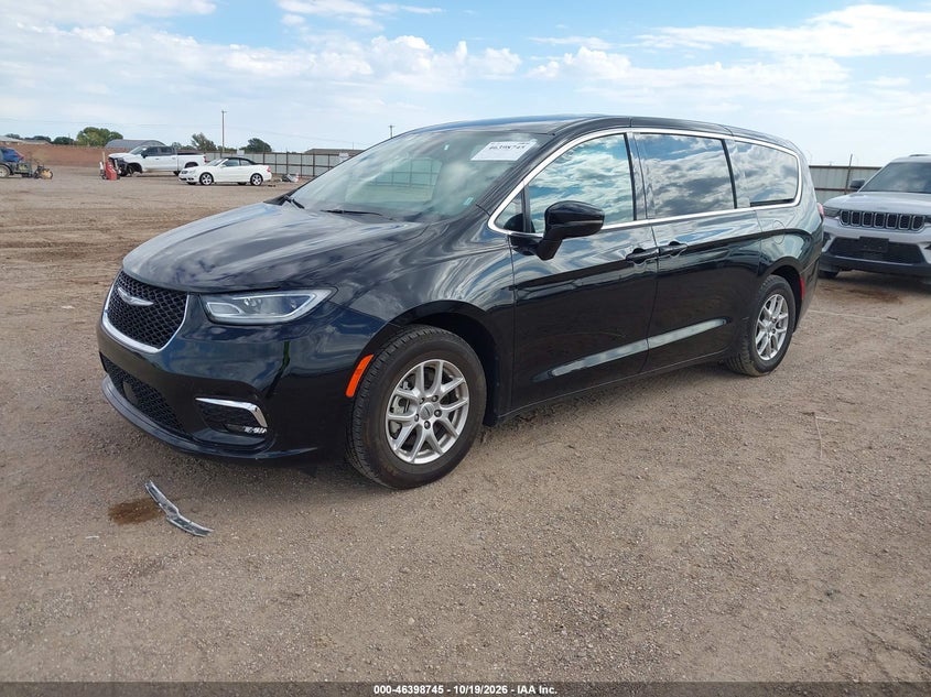2025 Chrysler Pacifica Select, Right Side, IAAI, VIN 2C4RC1BGXSR521038 — photo 2