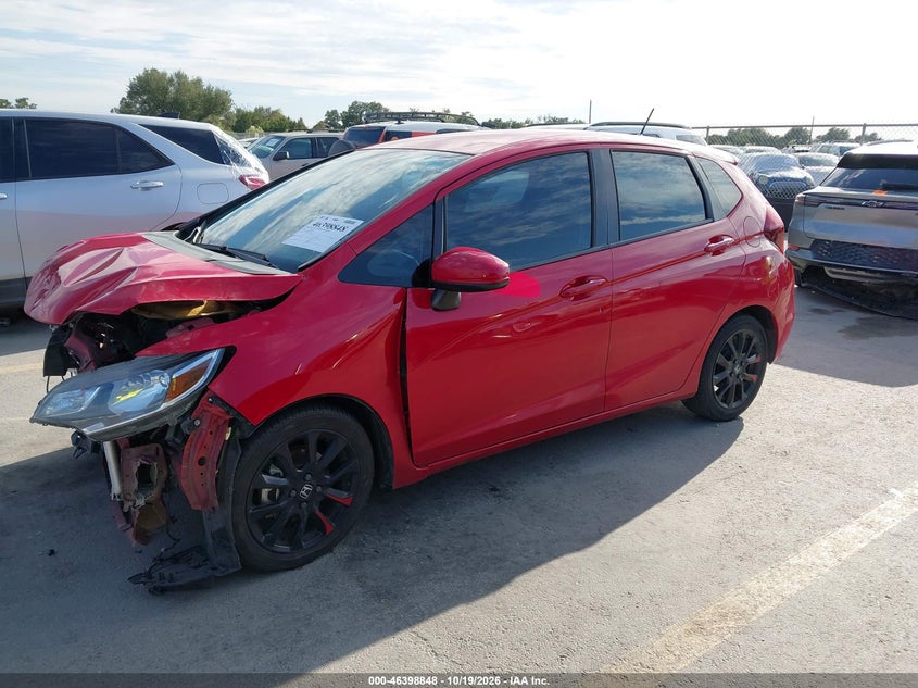 2019 Honda Fit Lx, Удар спереди, IAAI, VIN 3HGGK5H40KM706030 — фото 2