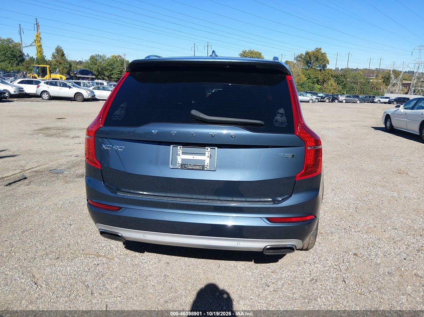 VOLVO XC90 - zdjęcie 16