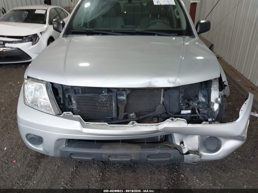 2013 NISSAN FRONTIER SV · Фото 10