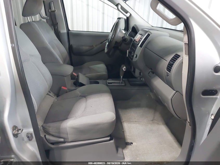 2013 NISSAN FRONTIER SV · Фото 5