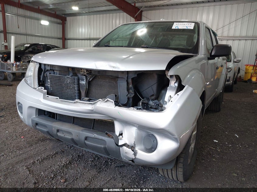 2013 NISSAN FRONTIER SV · Фото 6