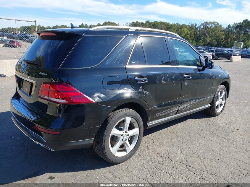 MERCEDES-BENZ GLE 350 - zdjęcie 4