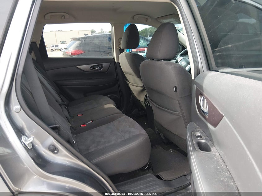2016 NISSAN ROGUE SV · Фото 8