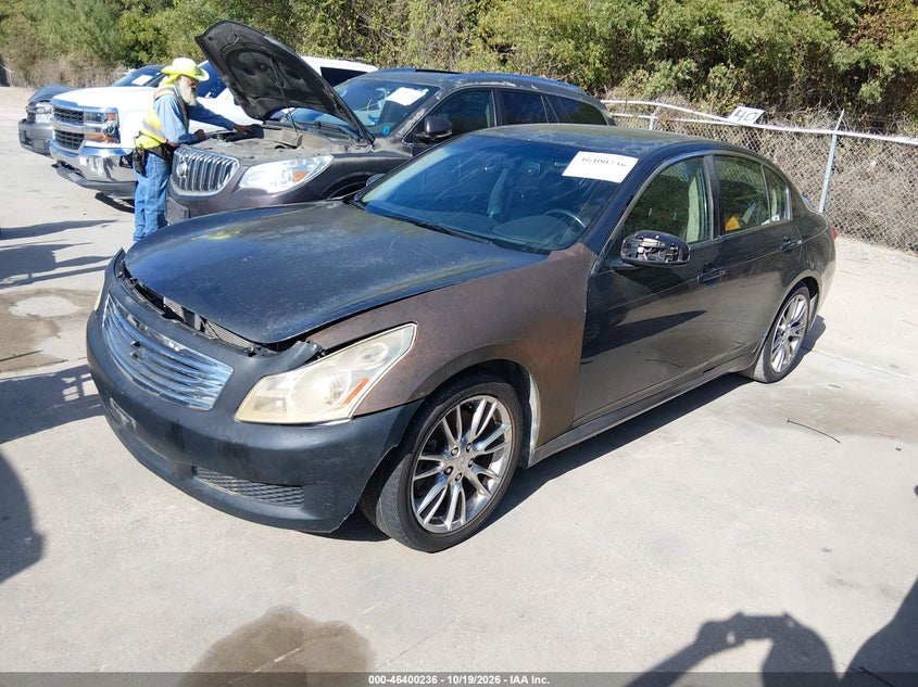 2008 INFINITI G35 JOURNEY · Фото 2