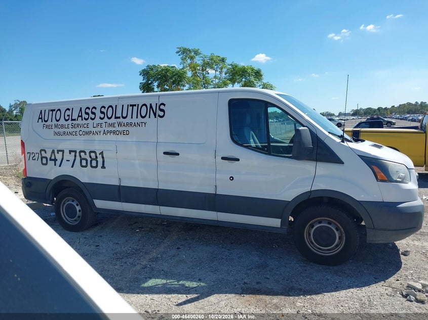 2017 FORD TRANSIT-150 · Фото 13