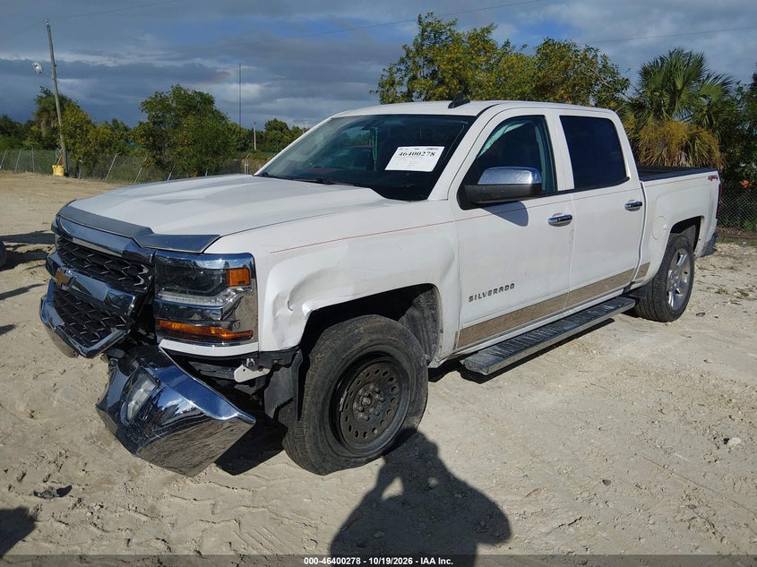 2017 Chevrolet Silverado 1500 1Lt, Удар спереди, IAAI, VIN 3GCUKREC2HG277260 — фото 2