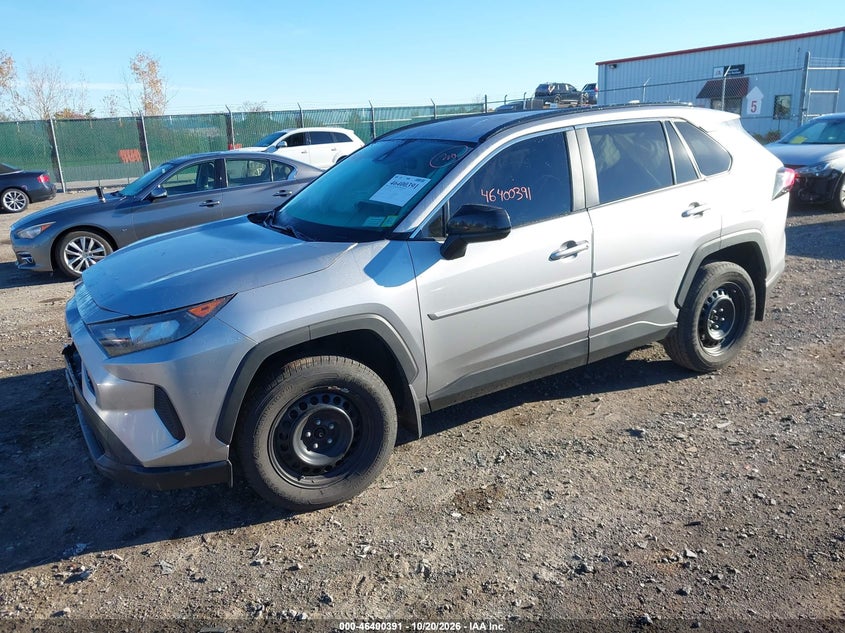 2021 Toyota Rav4 Le, Front End, IAAI, VIN 2T3F1RFV6MC214167 — photo 2