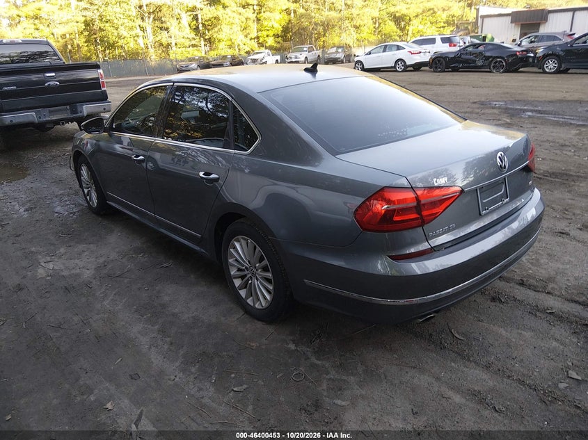 2016 VOLKSWAGEN PASSAT 1.8T SE · Фото 3