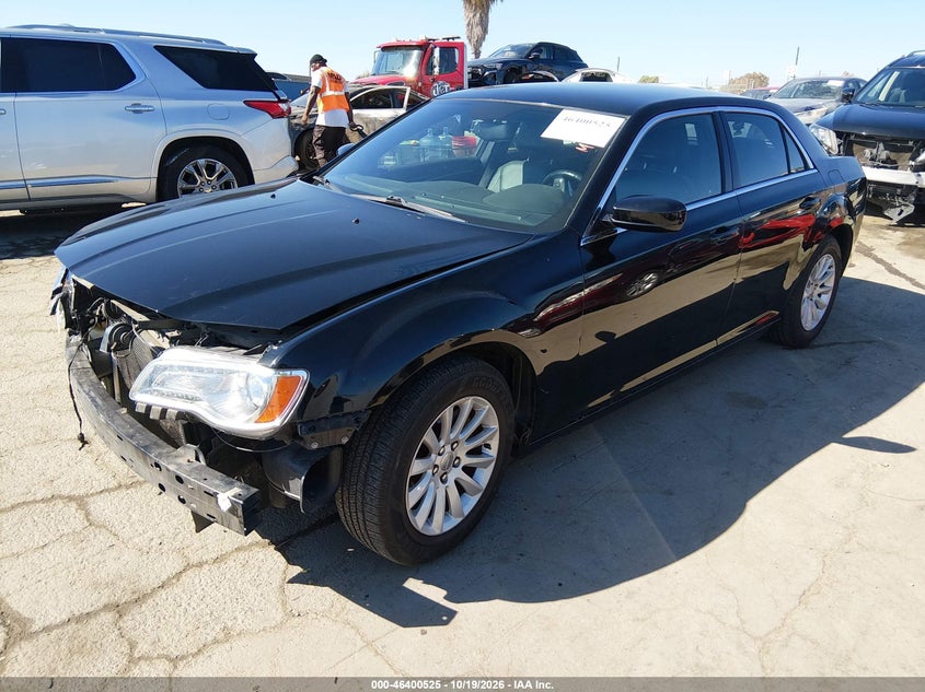 2014 Chrysler 300, Удар спереду, IAAI, VIN 2C3CCAAG2EH289315 — фото 2
