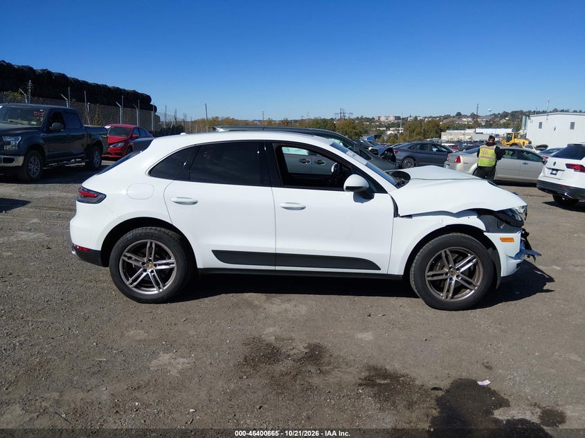 PORSCHE MACAN - zdjęcie 14