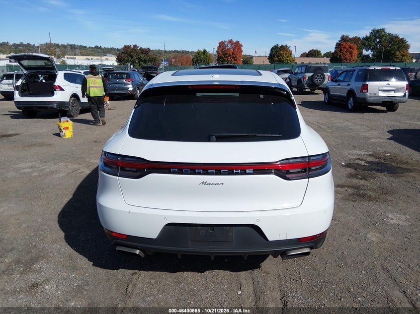 PORSCHE MACAN - zdjęcie 17
