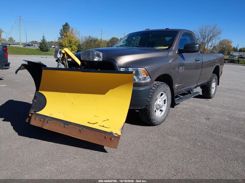 Vin: 3c6lr5at2jg363588, lot: 46901066, ram 2500 tradesman  4x4 8' box 20182