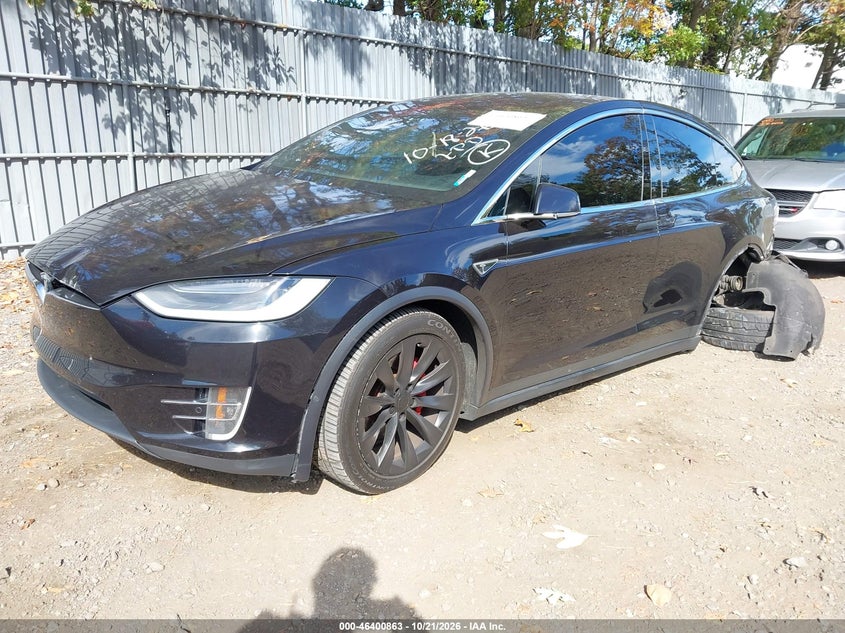 2016 Tesla Model X 75D/P100D/P90D, Лівий бік, IAAI, VIN 5YJXCBE43GF003225 — фото 2