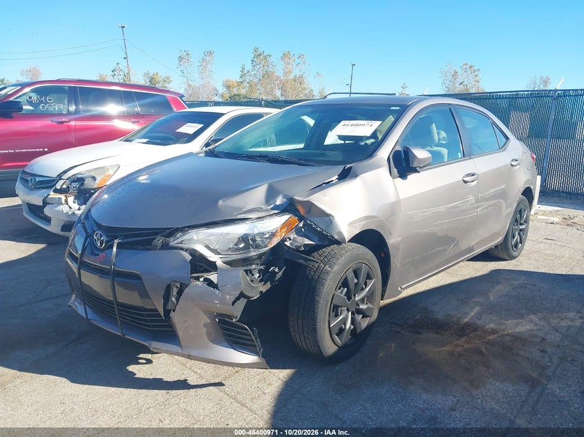 2015 Toyota Corolla Le, По кругу, IAAI, VIN 2T1BURHEXFC468723 — фото 2