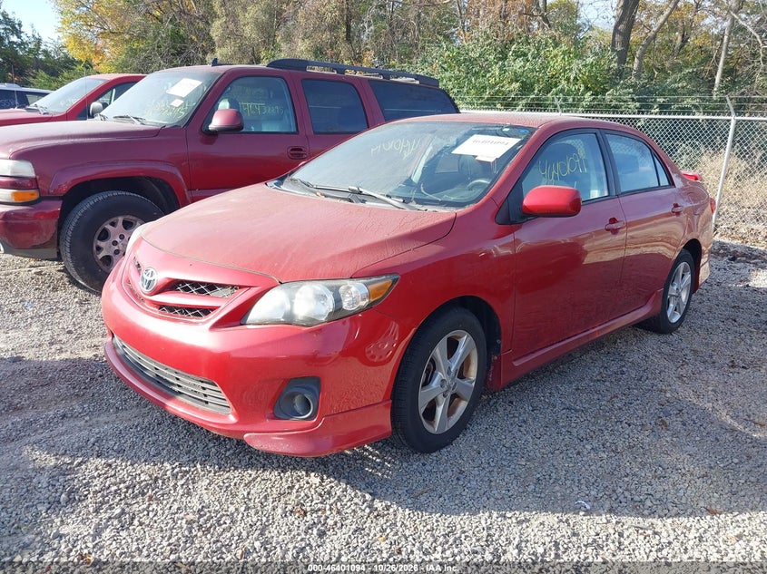 Vin: 2t1bu4ee6cc876672, lot: 46901452, toyota corolla s 20122