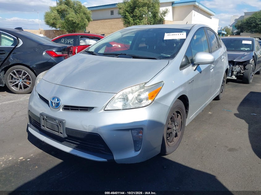 Vin: jtdkn3du6e0379781, lot: 46901502, toyota prius three 20142