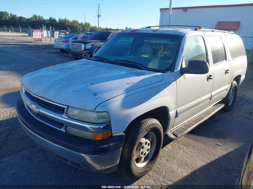 2002 Chevrolet Suburban 1500 Ls, Normal Wear & Tear, IAAI, VIN 1GNEC16Z62J124884 — photo 2