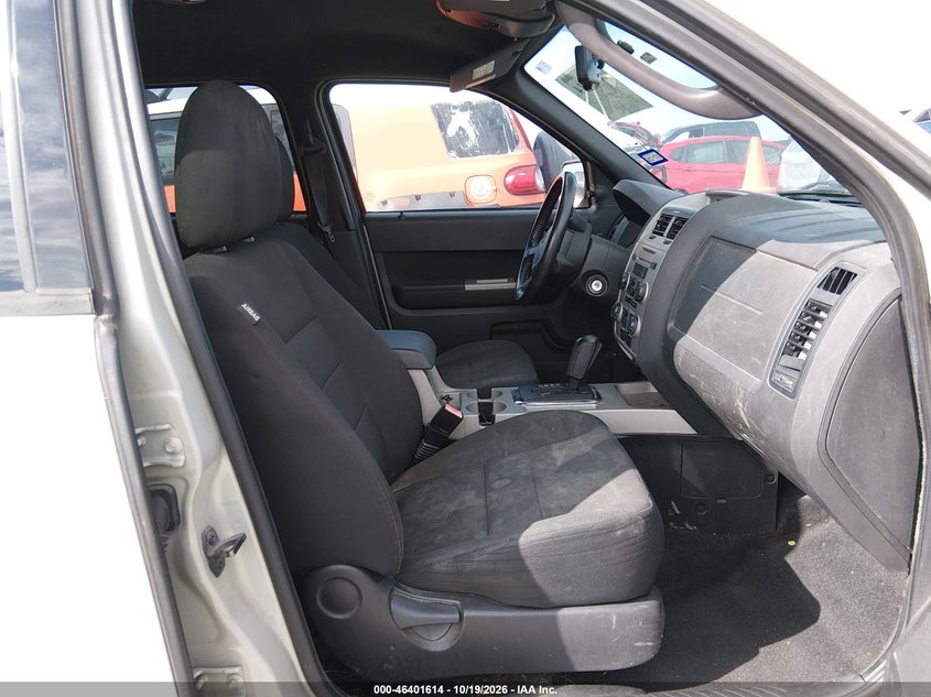 2009 FORD ESCAPE XLT · Фото 5