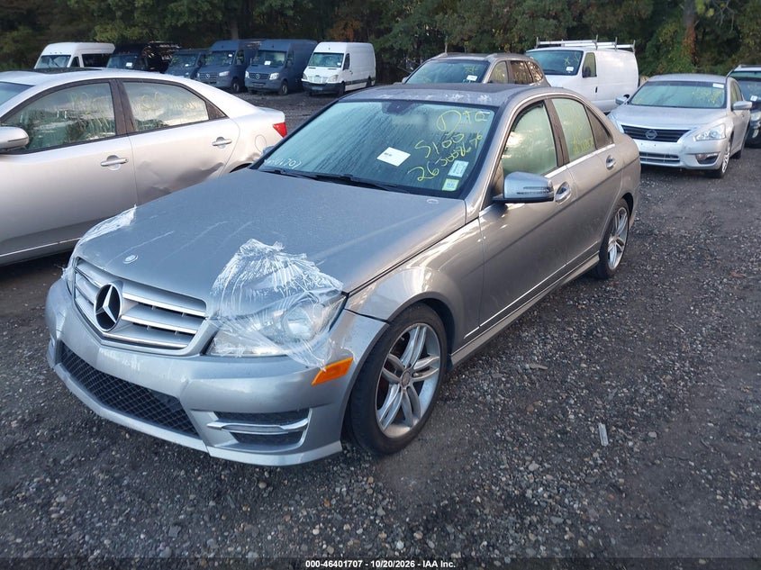 2013 Mercedes-Benz C 250 Sport, Unknown, IAAI, VIN WDDGF4HB3DR286430 — photo 2