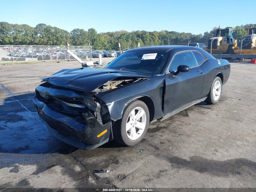 2012 DODGE CHALLENGER SXT · Фото 2