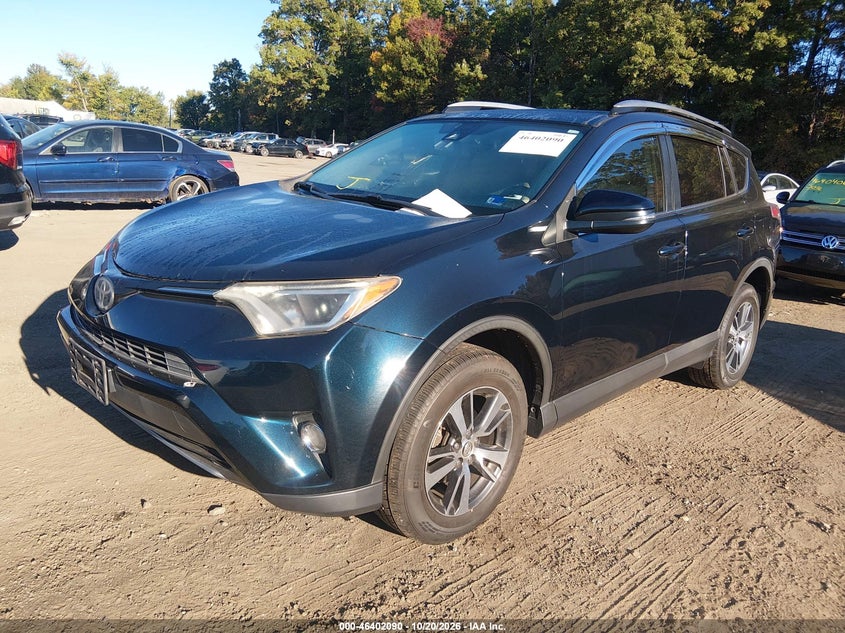 Vin: jtmrfrev8hj705472, lot: 46902448, toyota rav4 xle 20172