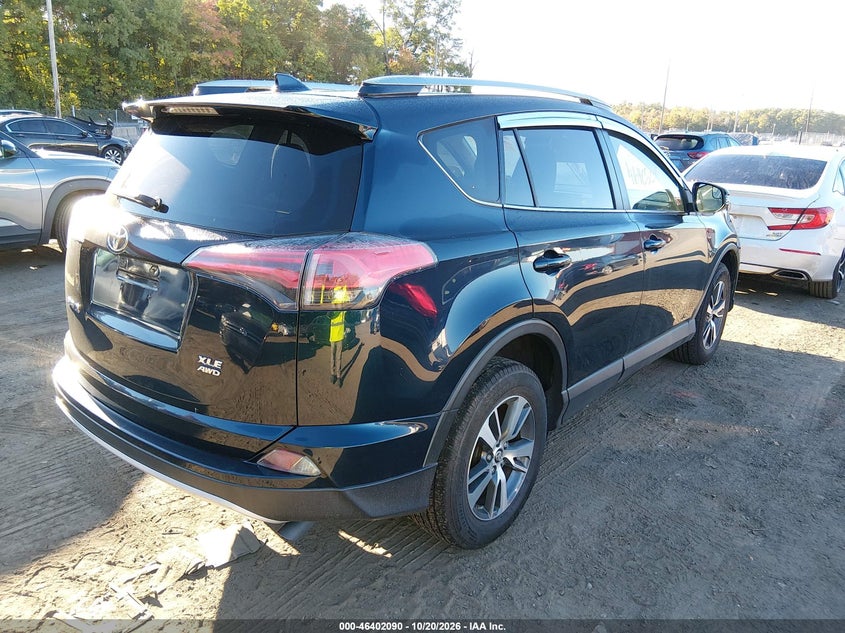 Vin: jtmrfrev8hj705472, lot: 46902448, toyota rav4 xle 20174