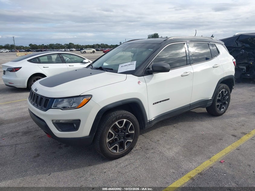 2021 Jeep Compass Trailhawk 4X4, Неизвестно, IAAI, VIN 3C4NJDDB1MT550290 — фото 2