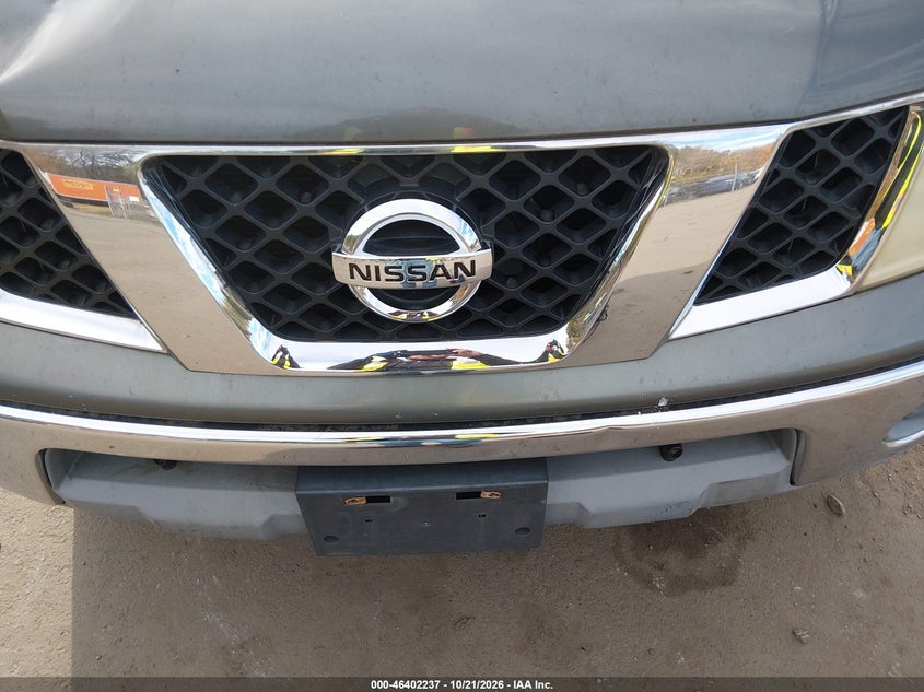 2005 NISSAN FRONTIER SE · Фото 6