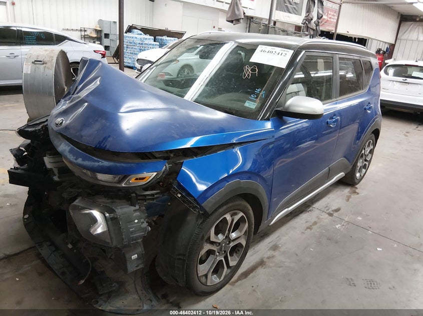 2020 Kia Soul X-Line, Front & Rear, IAAI, VIN KNDJ23AU2L7050900 — photo 2