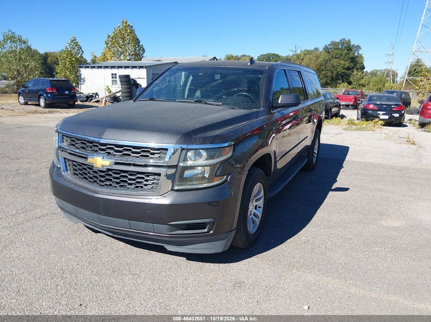 2017 Chevrolet Suburban Lt, Right Rear, IAAI, VIN 1GNSCHKC6HR116422 — photo 2