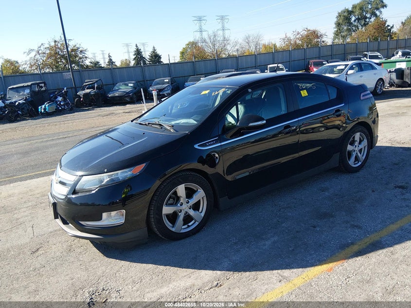 2013 Chevrolet Volt, Normal Wear & Tear, IAAI, VIN 1G1RD6E44DU149027 — photo 2