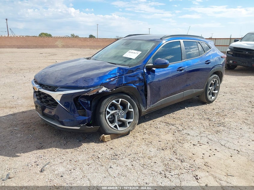 2024 Chevrolet Trax Fwd Lt, Left Side, IAAI, VIN KL77LHE27RC203345 — photo 2