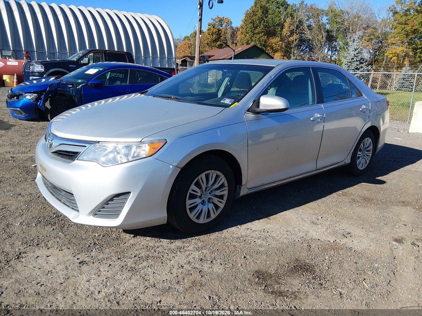2014 Toyota Camry Le, Обычный износ, IAAI, VIN 4T1BF1FK3EU306112 — фото 2