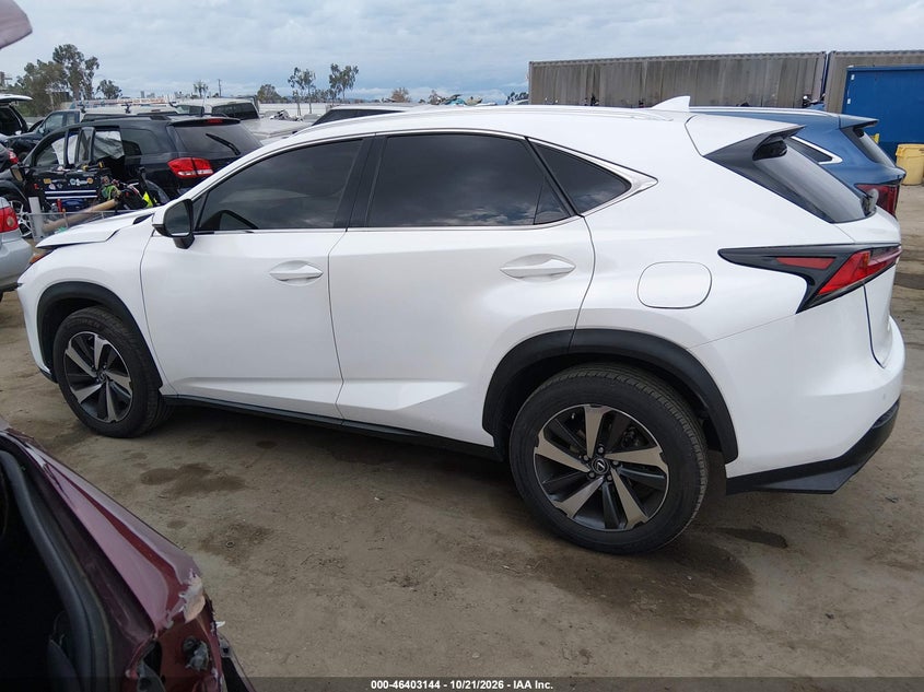 LEXUS NX 300 - zdjęcie 14