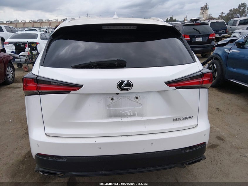 LEXUS NX 300 - zdjęcie 16