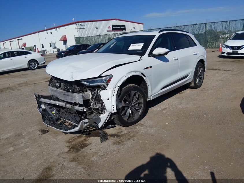 Vin: wa1laage1mb004256, lot: 46903696, audi e-tron premium plus quattro 20212