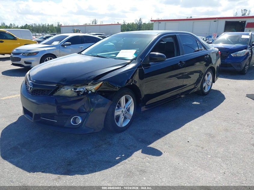 Vin: 4t1bf1fk1cu095702, lot: 46903761, toyota camry se 20122