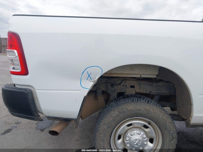 2023 RAM 2500 TRADESMAN 4X4 8' BOX · Photo 6