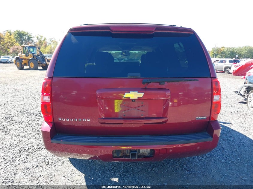 2010 CHEVROLET SUBURBAN 1500 LT1 · Фото 16