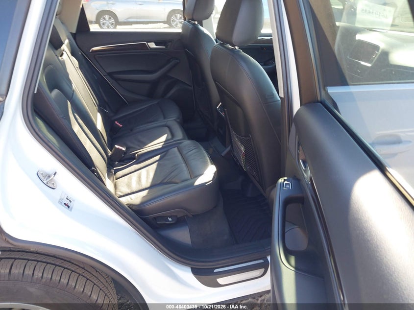 AUDI Q5 2013 VIN WA1LFAFP4DA028061