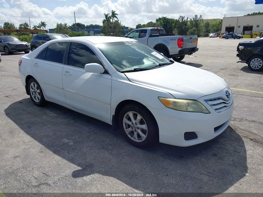 2011 Toyota Camry LE